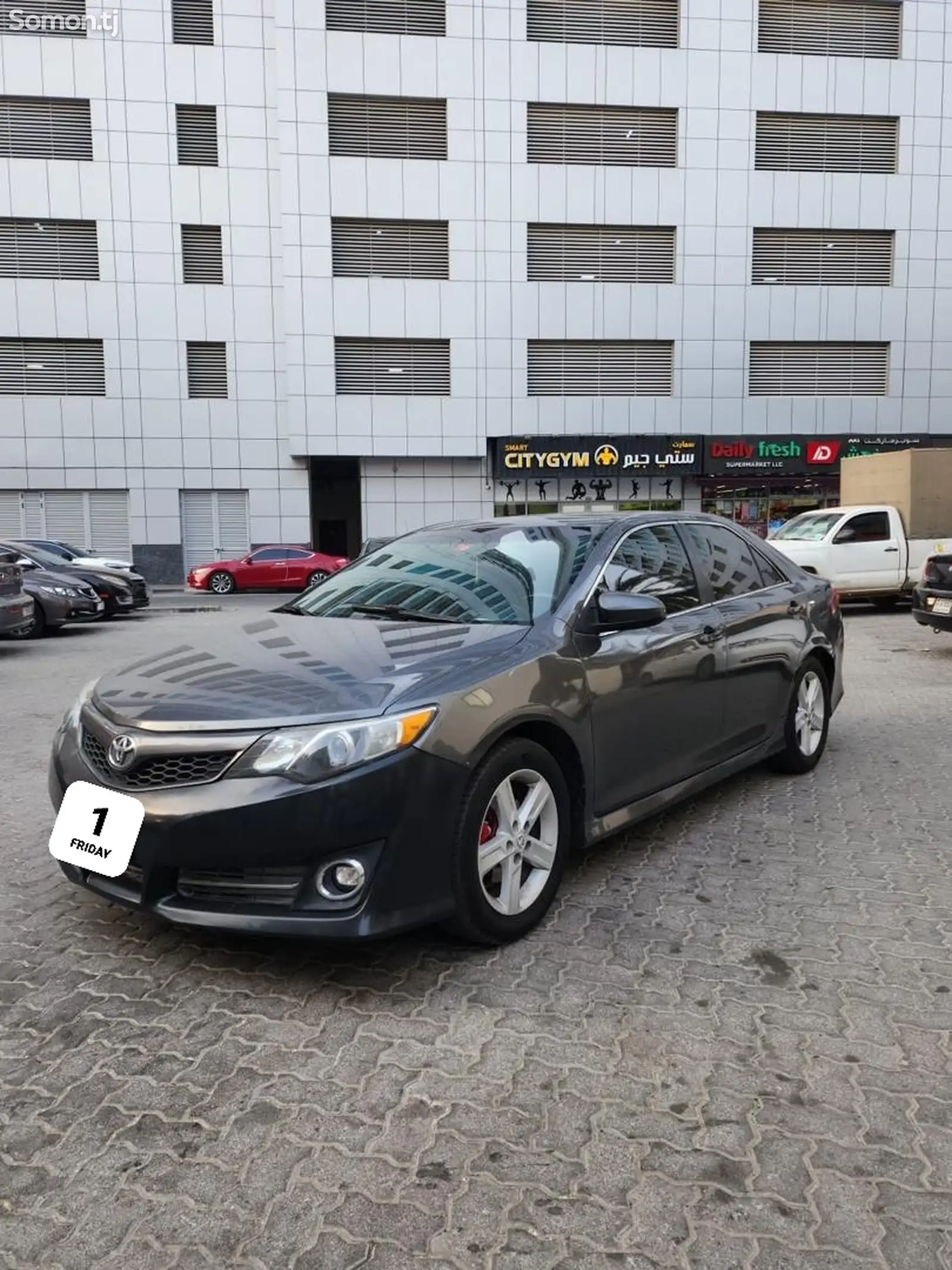 Toyota Camry, 2014-1