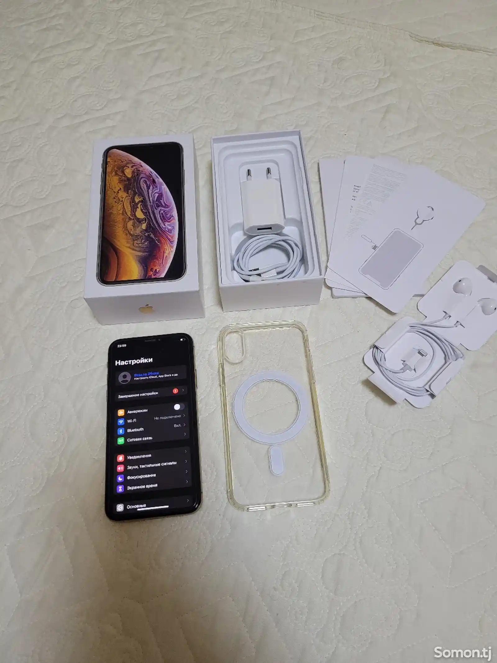 Apple iPhone Xs, 64 gb, Gold-5