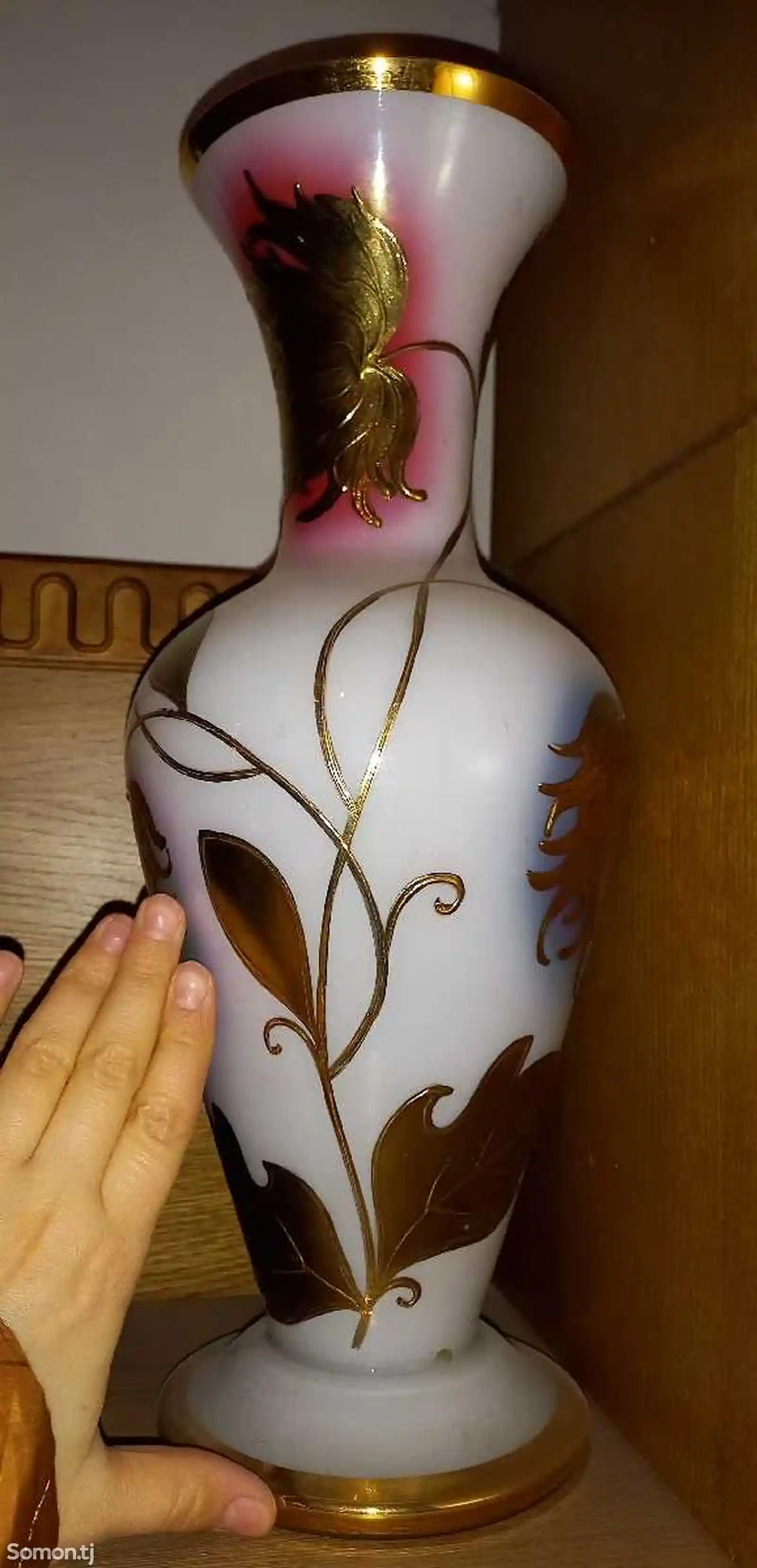 Старинная фарфоровая ваза-2