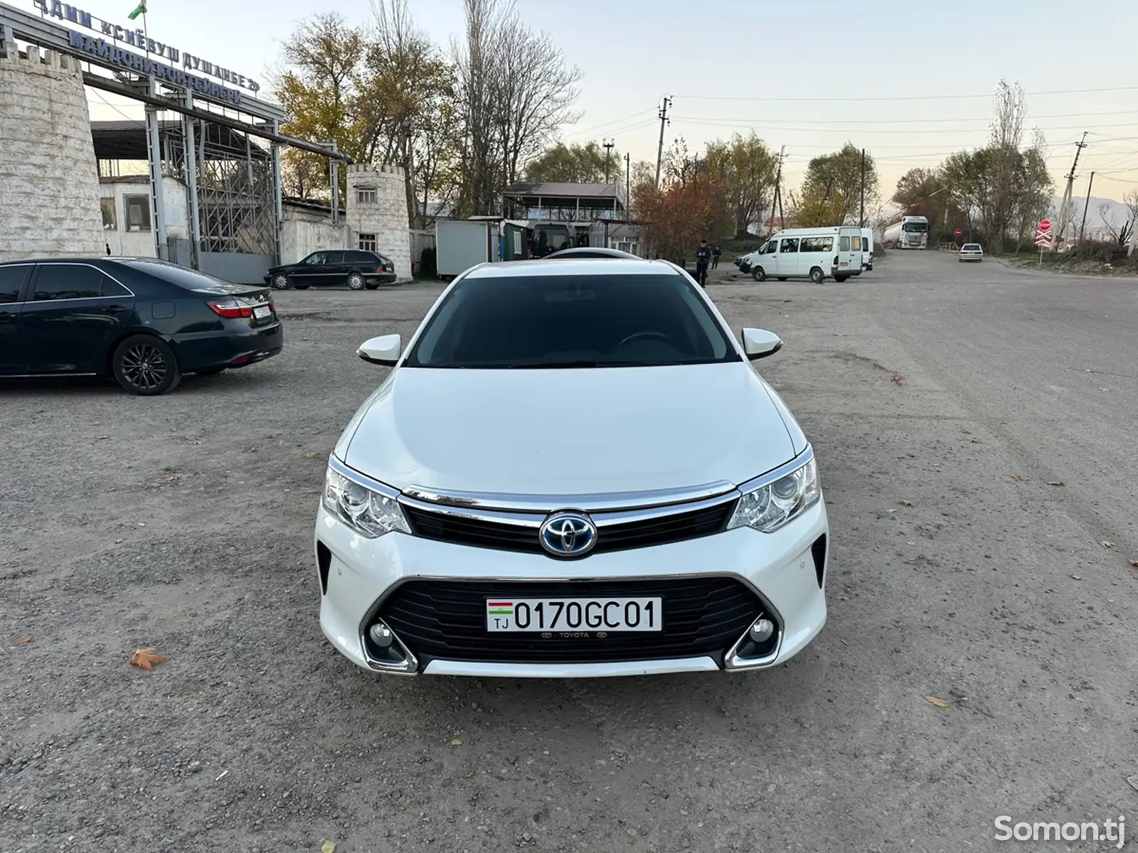 Toyota Camry, 2015-1