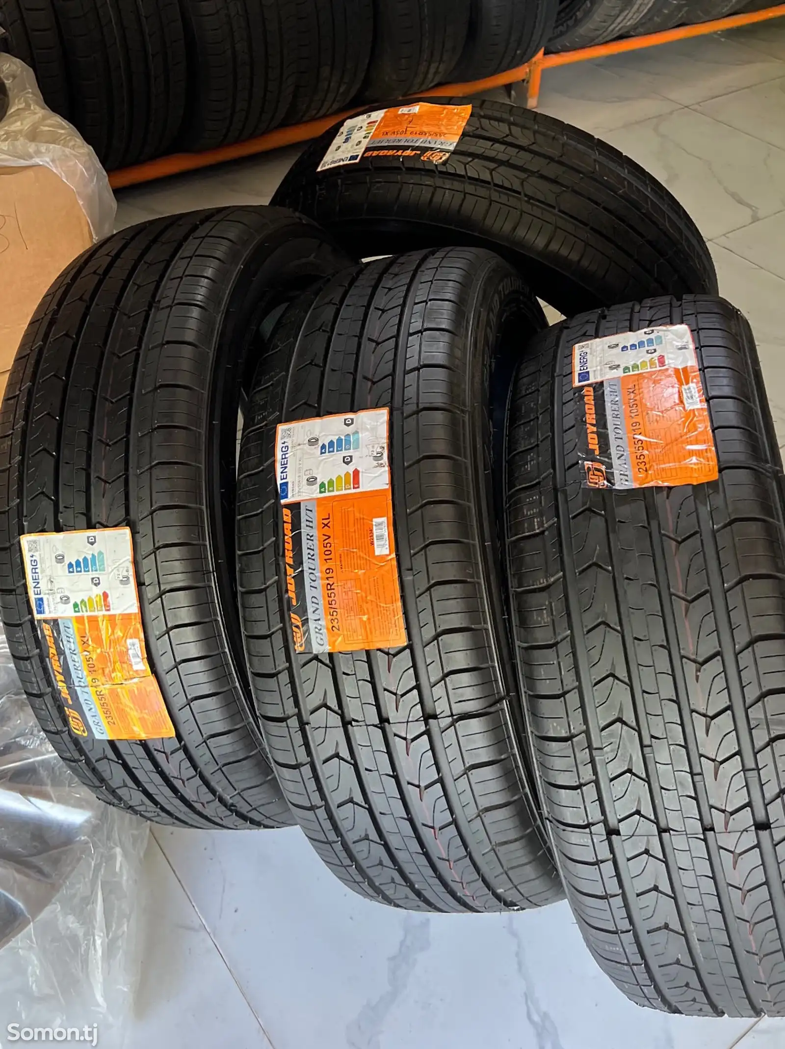 Шины 235/55R19 Centara