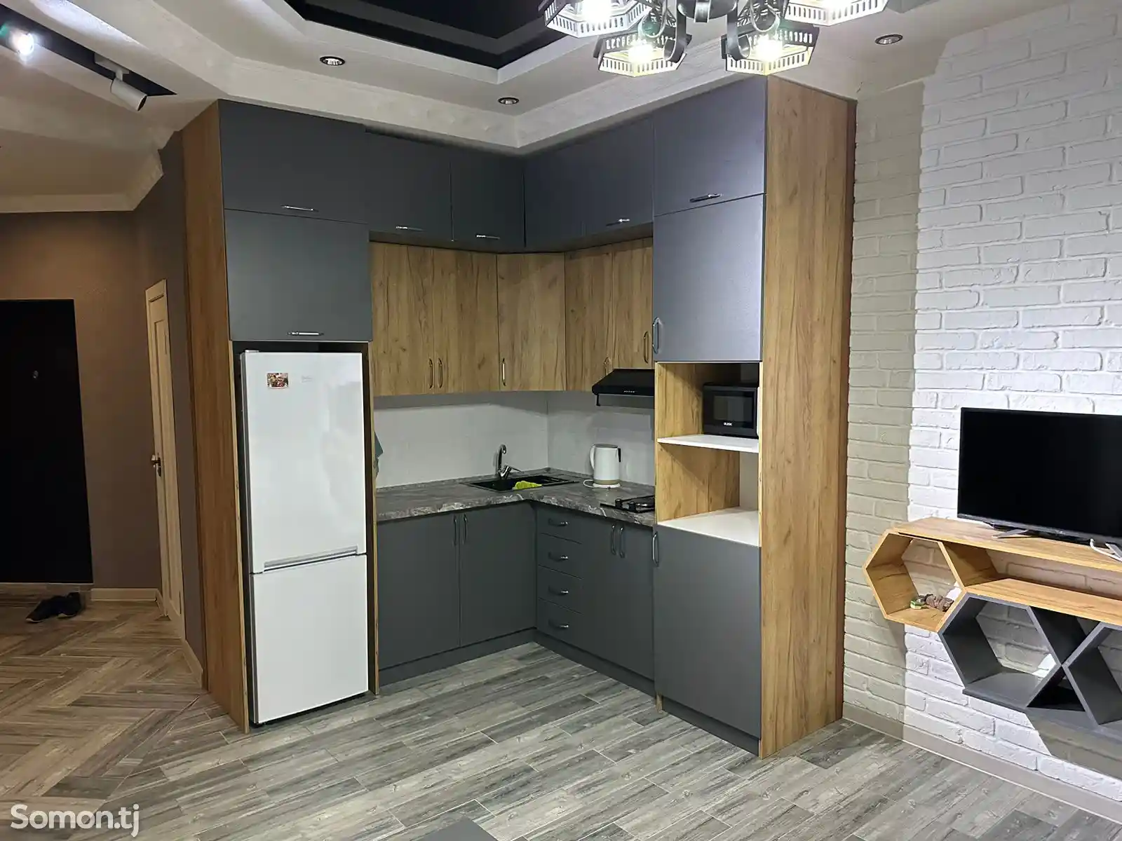 2-комн. квартира, 15 этаж, 68м², И. Сомони-5