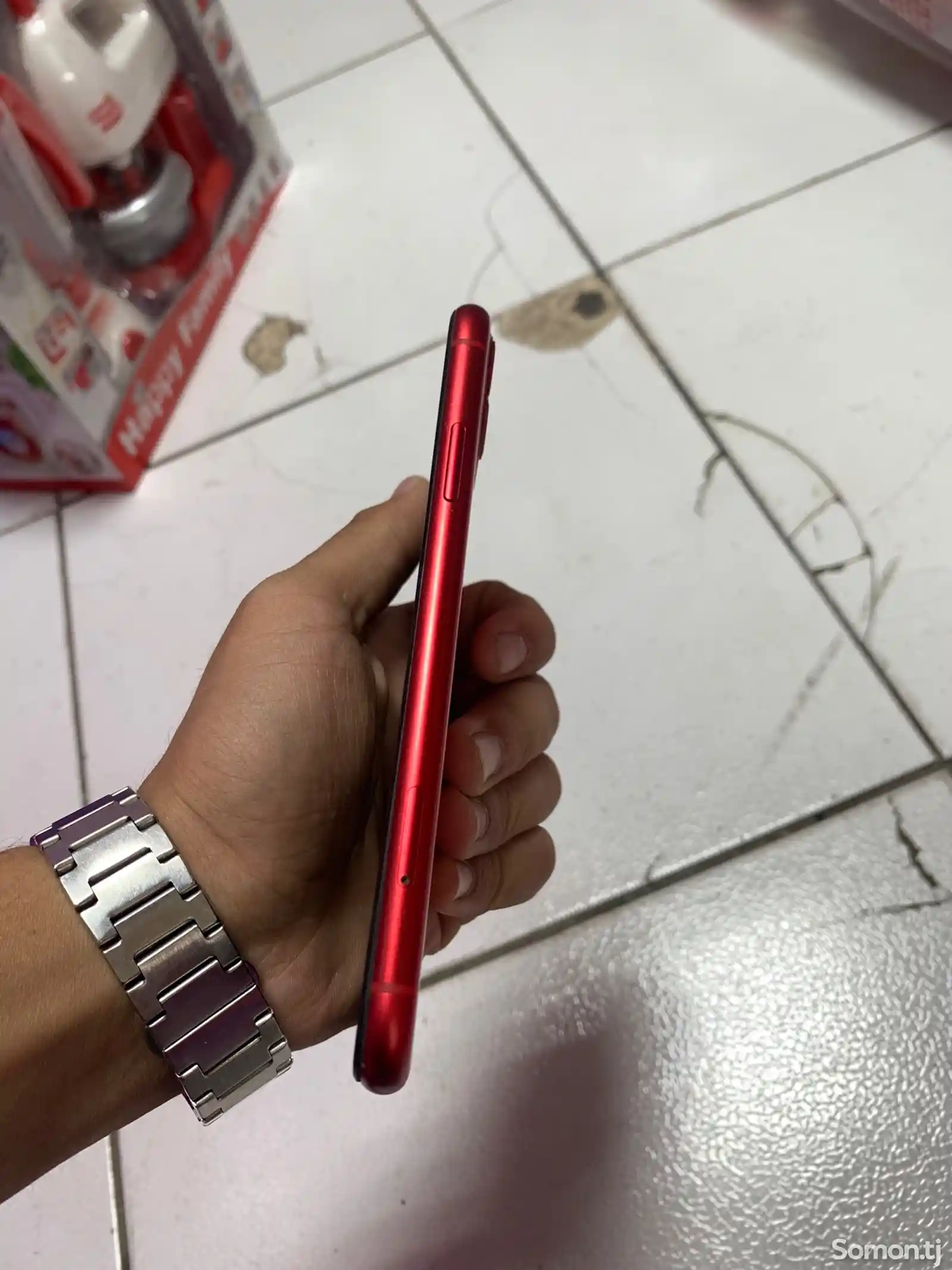 Apple iPhone 11, 128 gb, Product Red-3