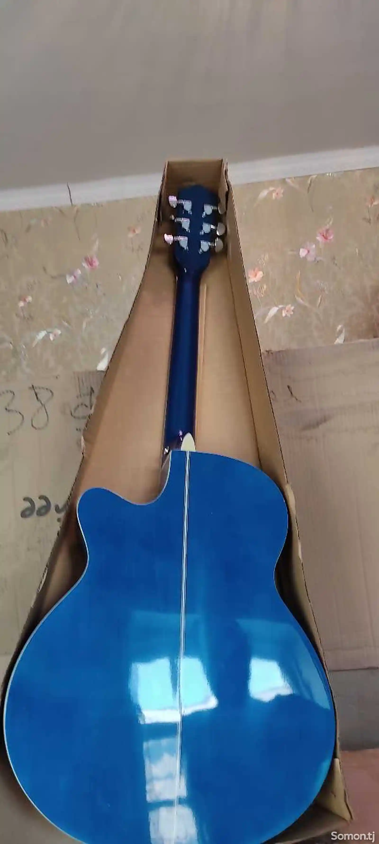 Акустическая гитара-2