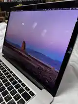 Ноутбук MacBook Pro-4