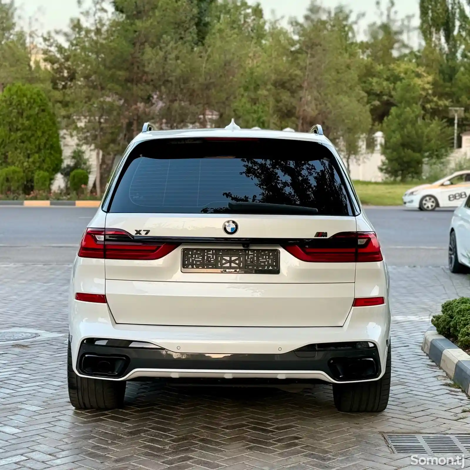 BMW X7, 2022-3