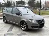 Volkswagen Touran, 2008-2