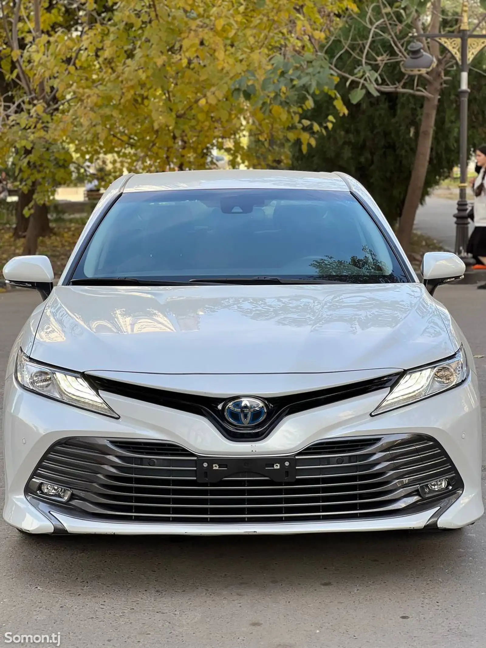 Toyota Camry, 2018-1