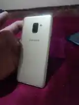 Samsung Galaxy A8 plus-3