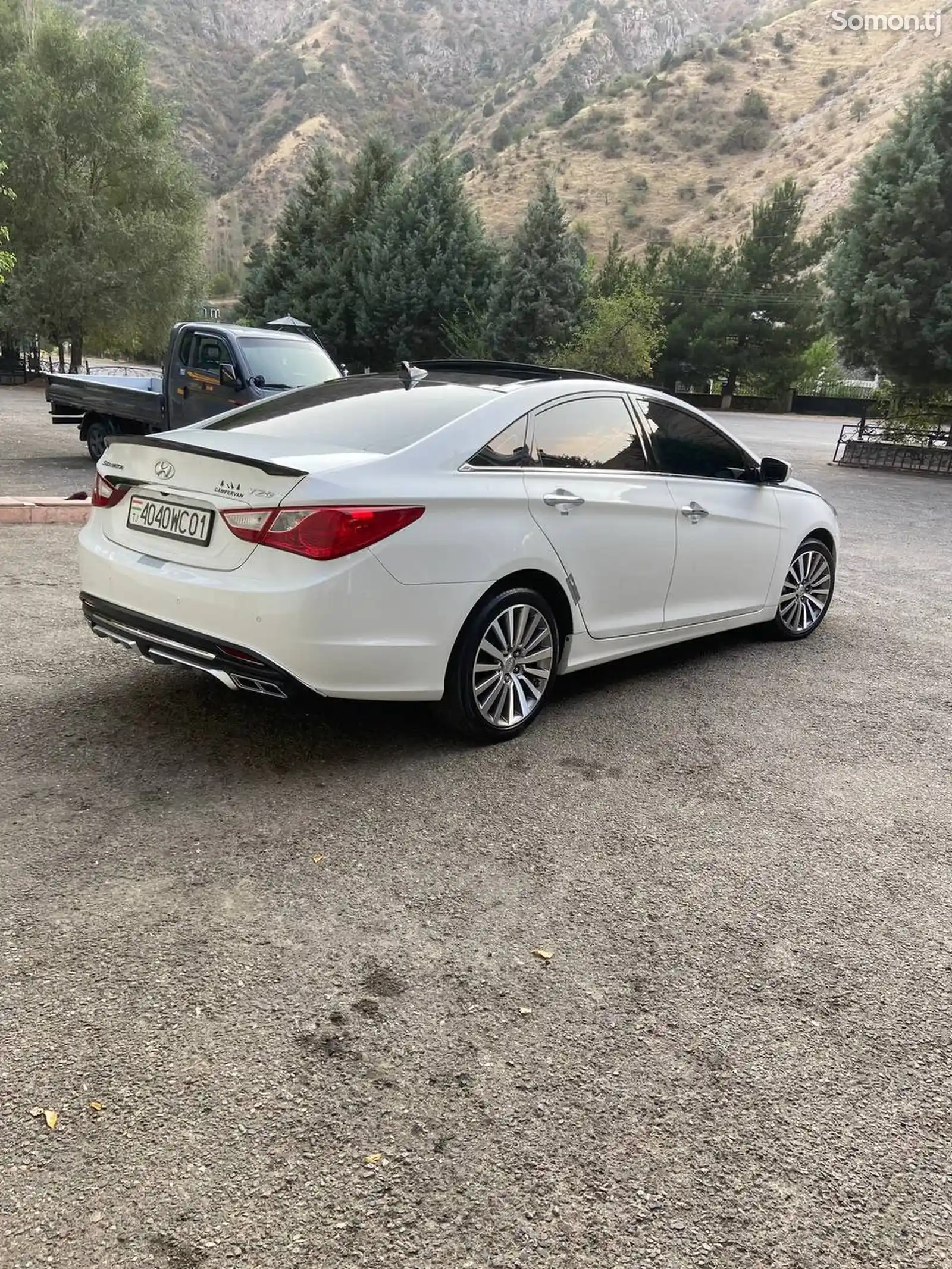 Hyundai Sonata, 2010-4