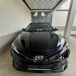 Toyota Camry, 2019