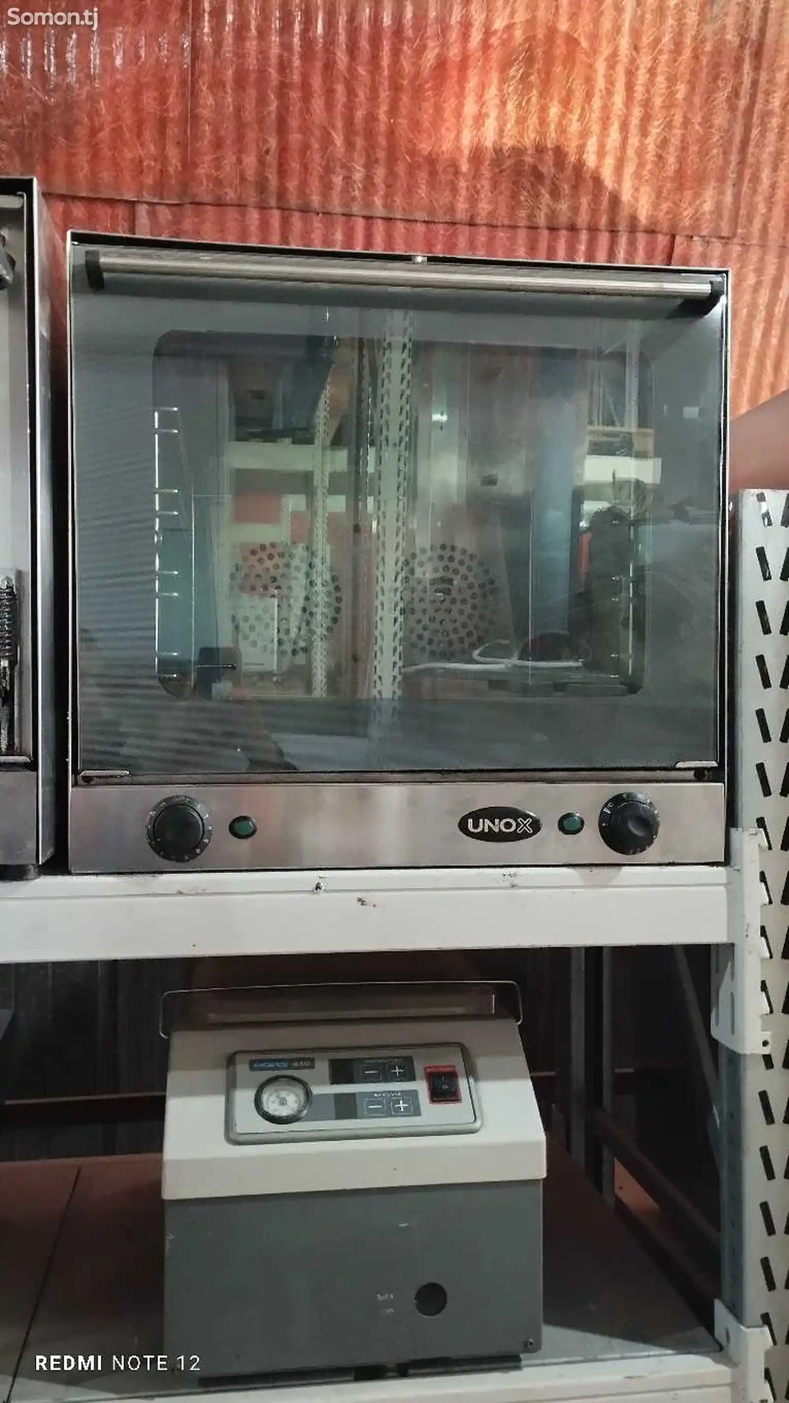 Конвекционная печь Unox XF030-TG-1