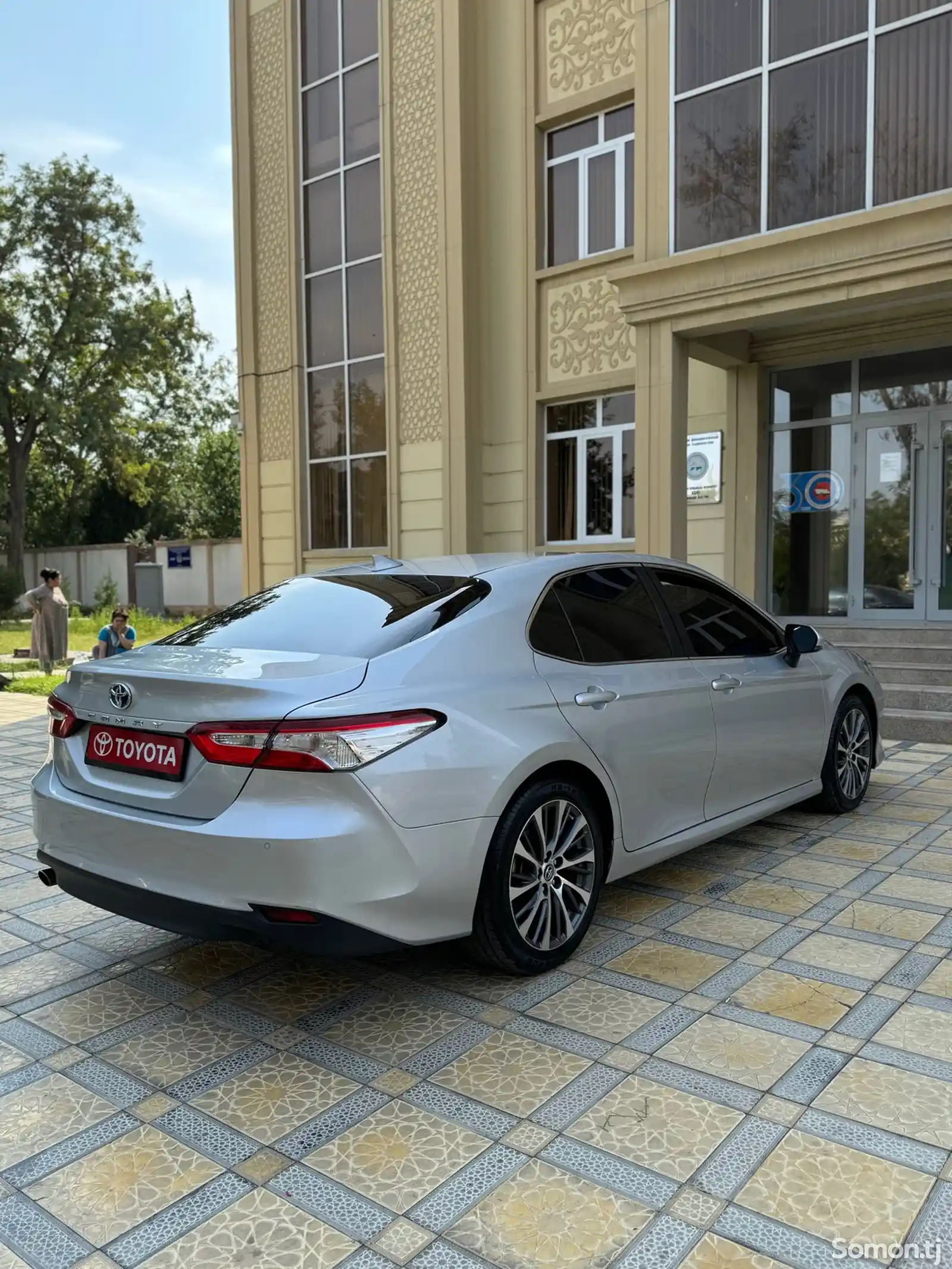 Toyota Camry, 2019-6