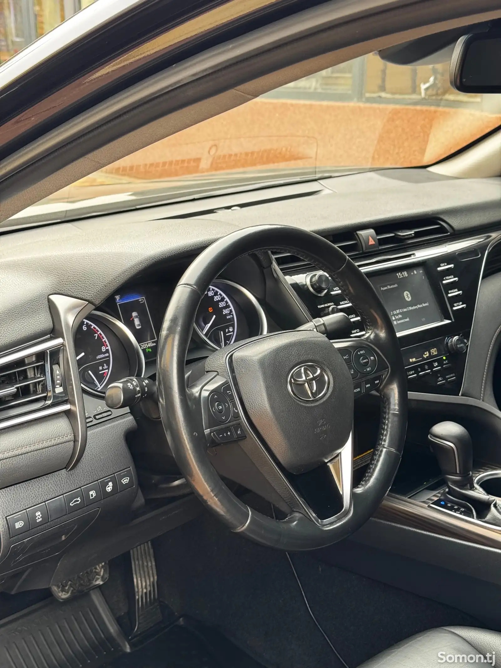 Toyota Camry, 2019-6