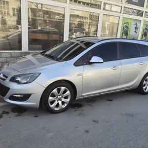 Opel Astra J, 2015