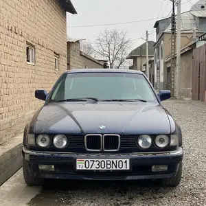 BMW 7 series, 1992