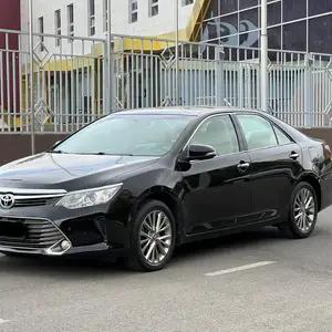 Toyota Camry, 2017