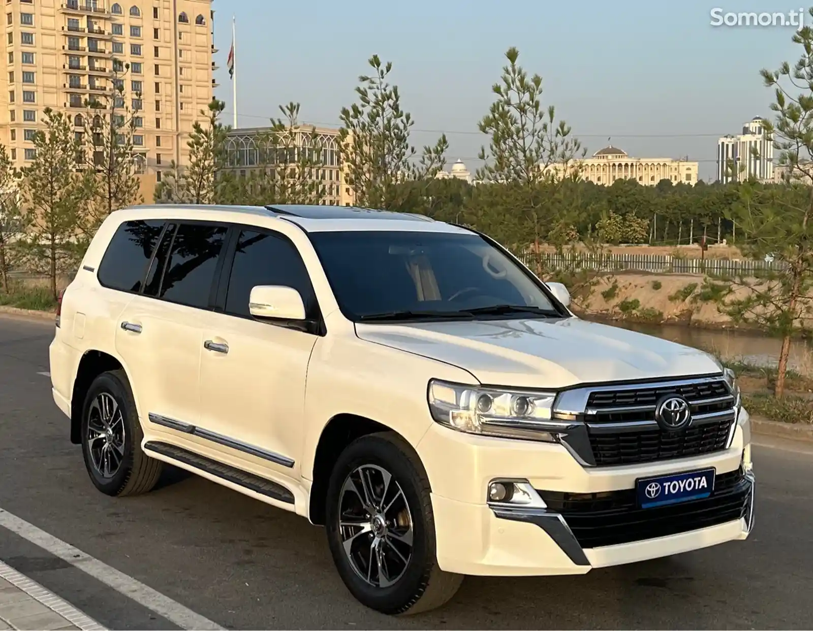 Toyota Land Cruiser, 2010-2