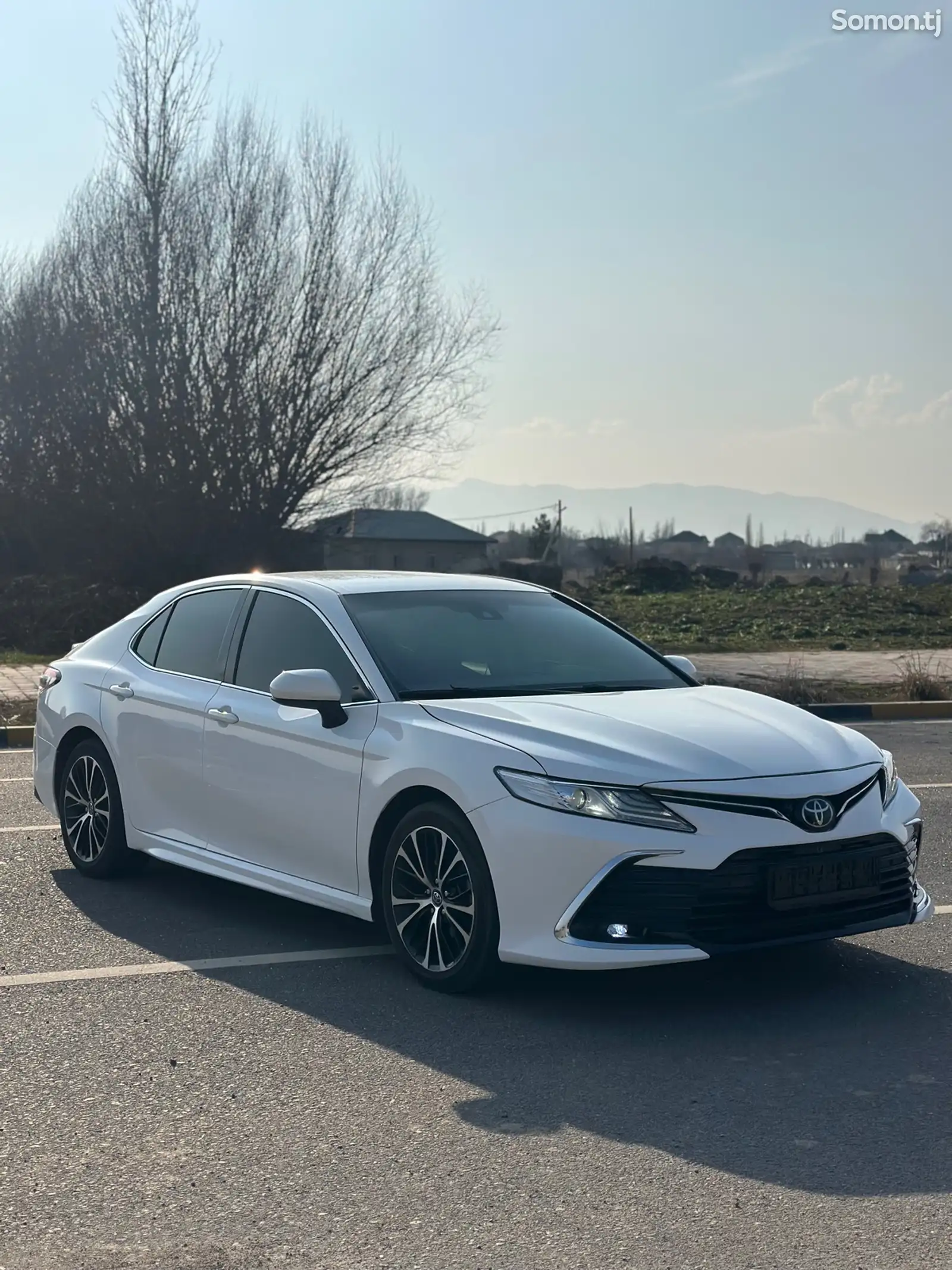 Toyota Camry, 2018-1