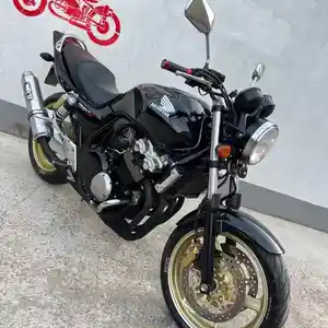 Мотоцикл Honda CB-400cc на заказ