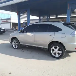 Lexus RX series, 2009