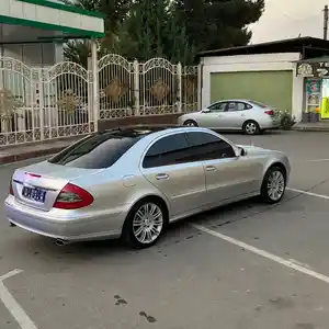 Mercedes-Benz E class, 2008