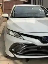 Toyota Camry, 2018-2