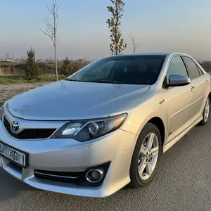 Toyota Camry, 2014