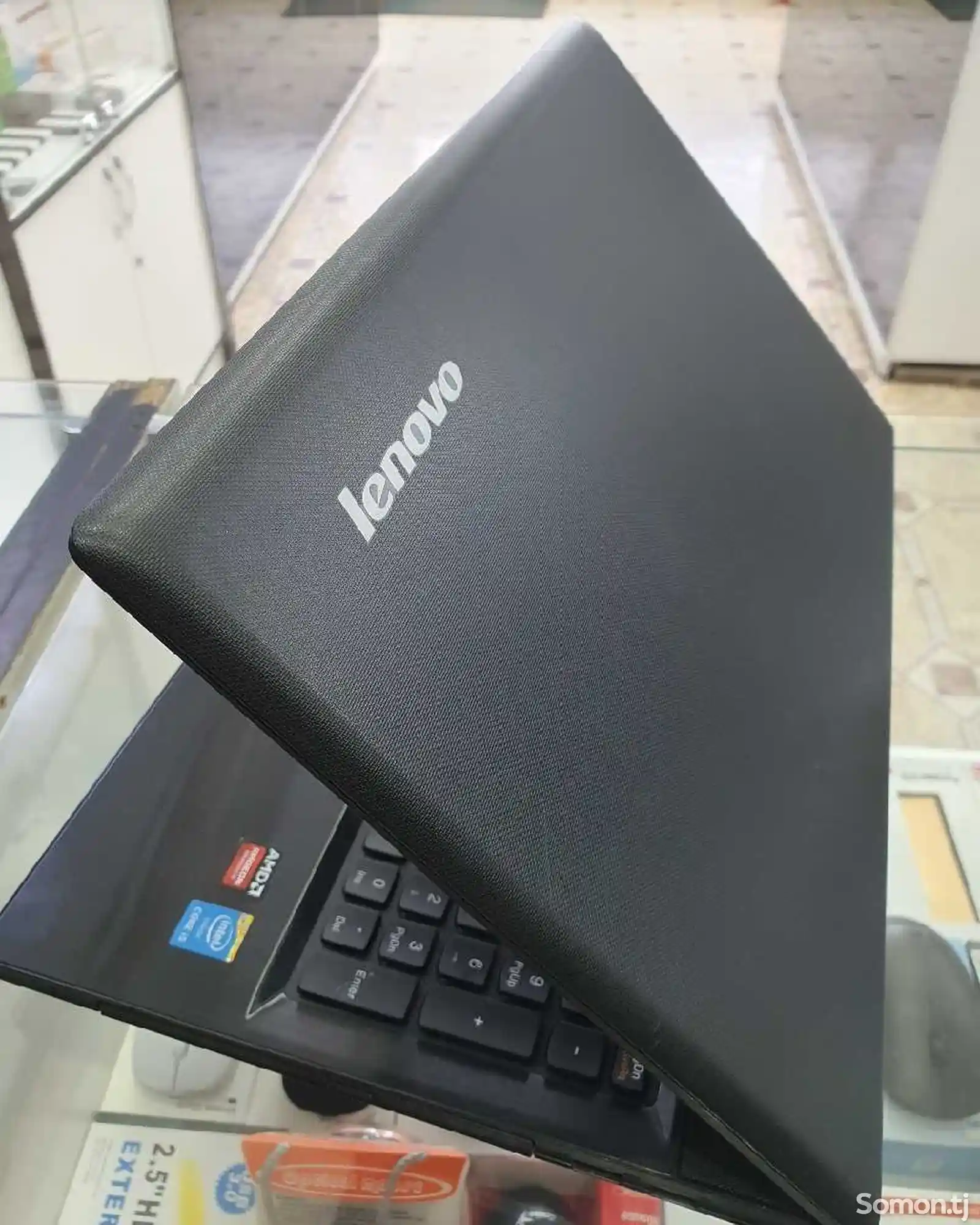 Ноутбук Lenovo Core i5 8GB 256GB-4