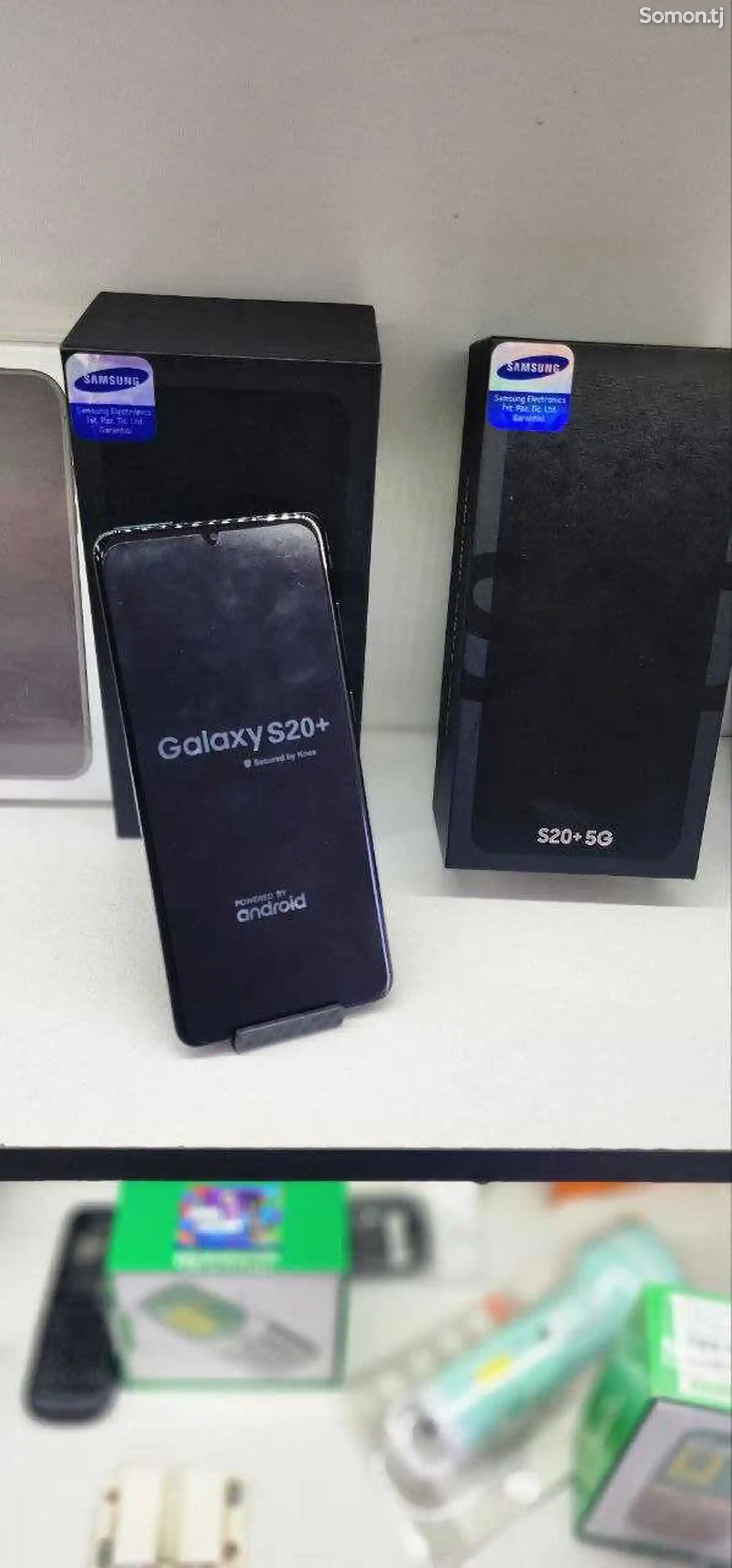 Samsung Galaxy S20 plus 5G-3