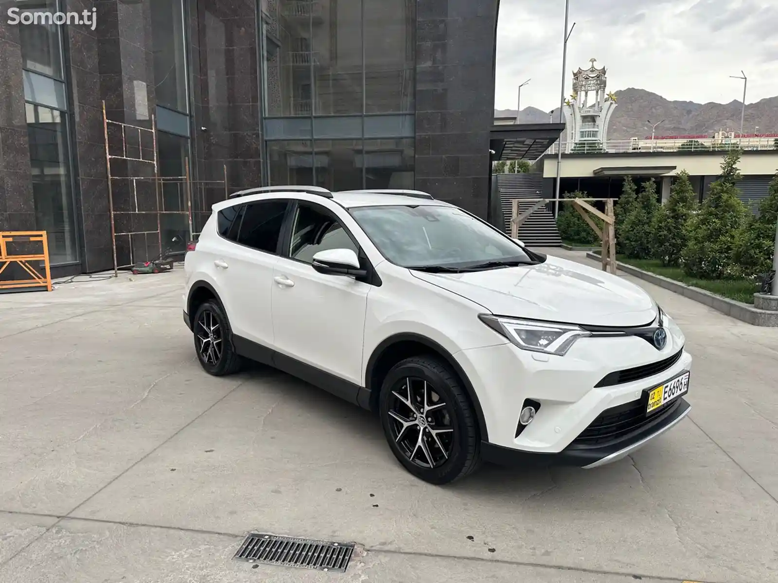 Toyota RAV 4, 2018-6