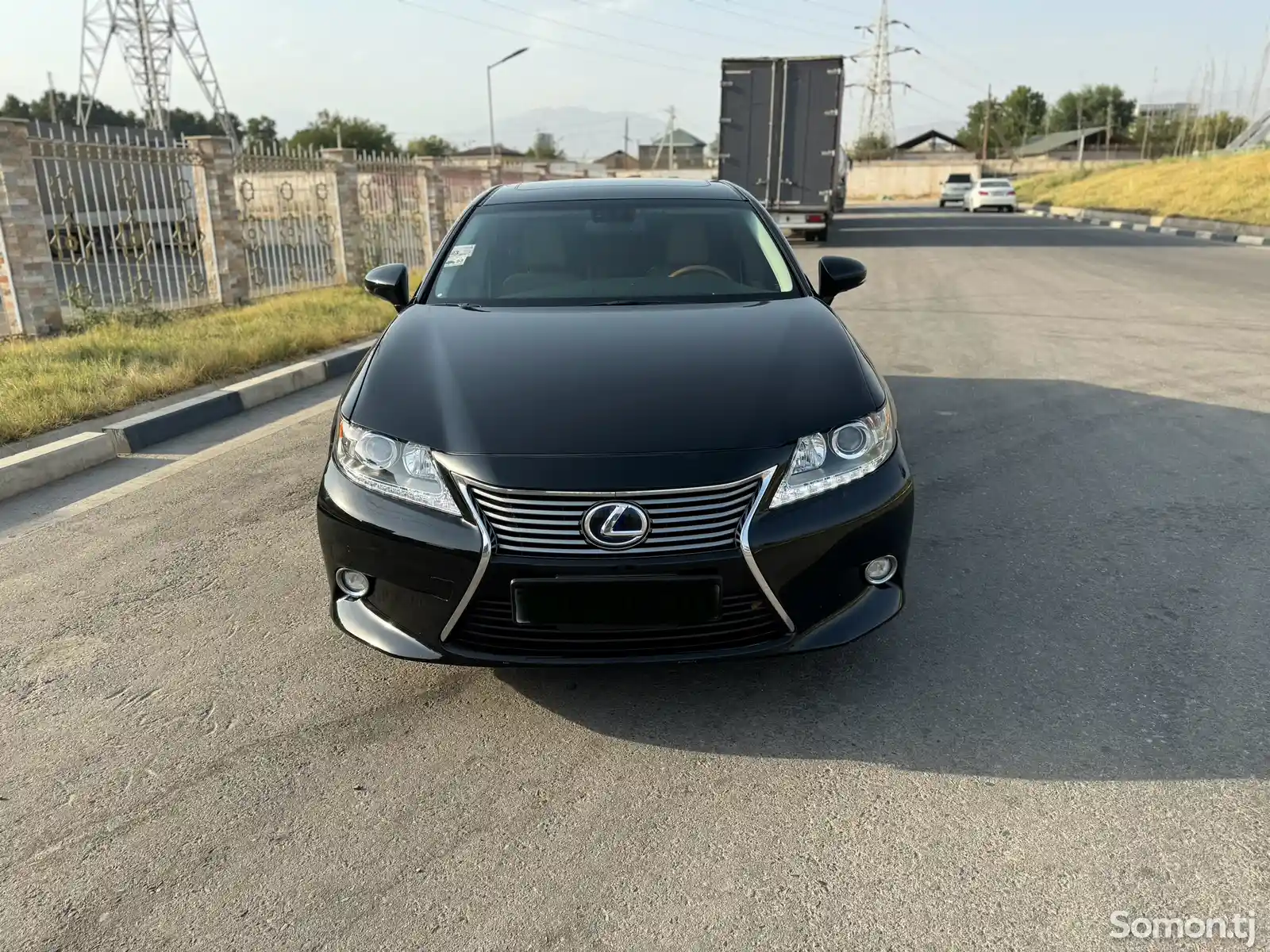 Lexus ES series, 2013-1