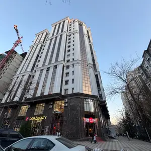 2-комн. квартира, 15 этаж, 109 м², Сомони