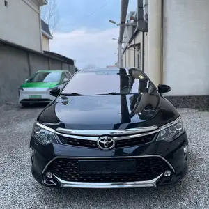 Toyota Camry, 2015