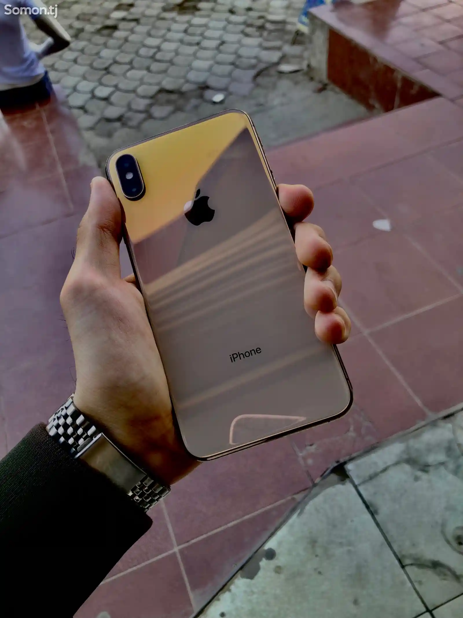 Apple iPhone Xs Max, 64 gb, Gold-1