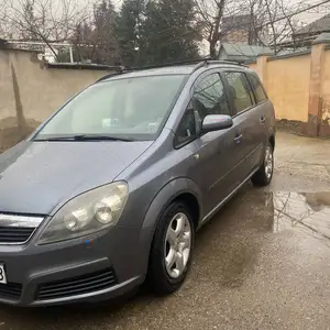 Opel Zafira, 2007