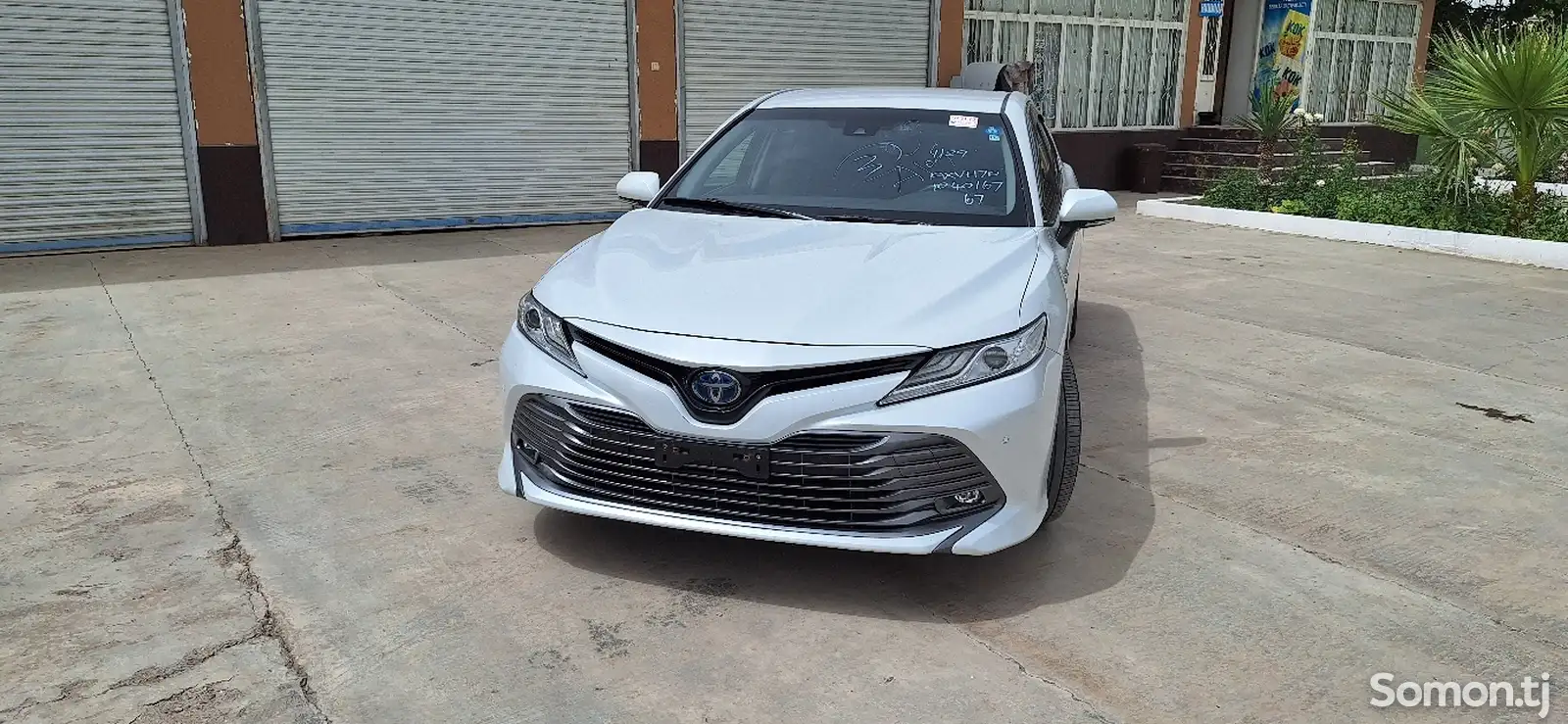 Toyota Camry, 2018-1