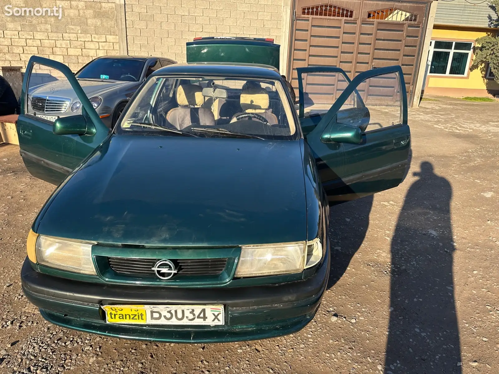 Opel Vectra A, 1992-1