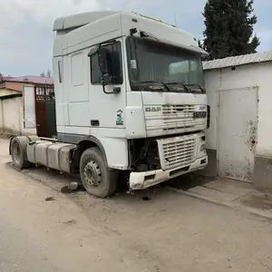 Седельный тягач DAF XF 95/480, 2005