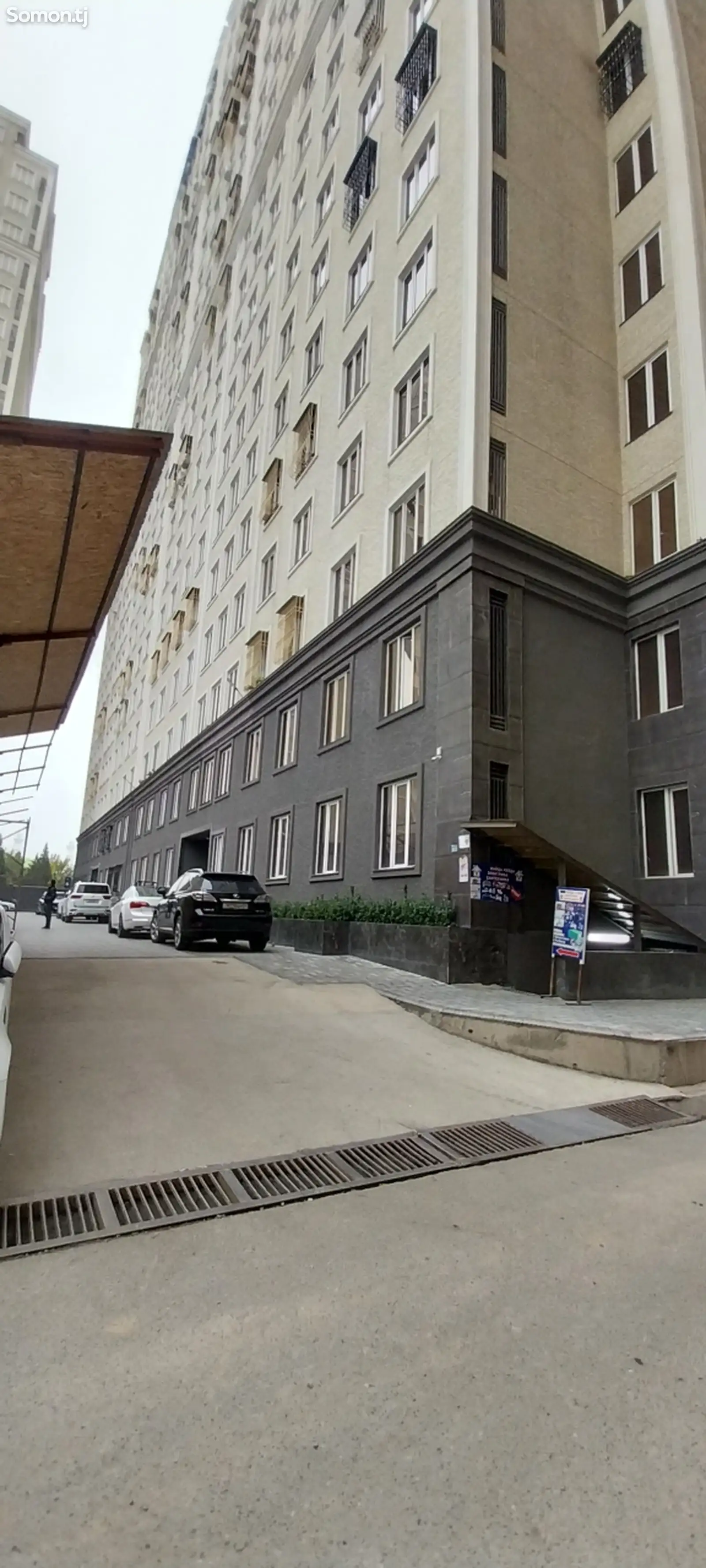 3-комн. квартира, 10 этаж, 83 м², Сино-1