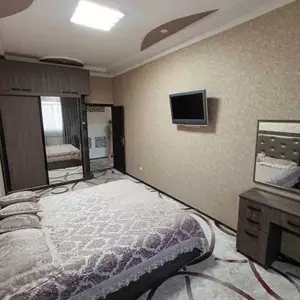 2-комн. квартира, 14 этаж, 65м², Дом Печать