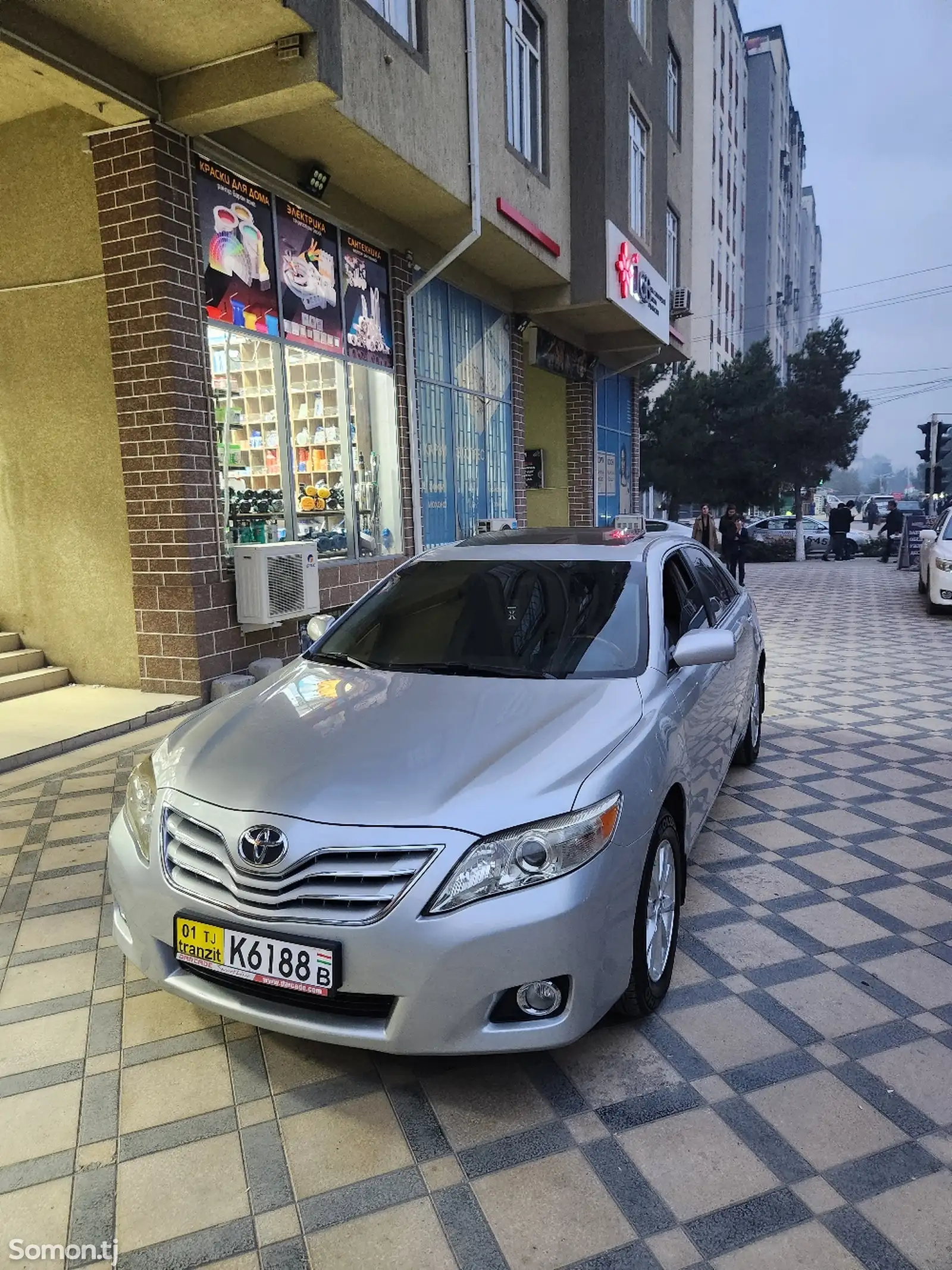 Toyota Camry, 2010-1