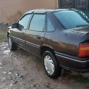 Opel Vectra A, 1993