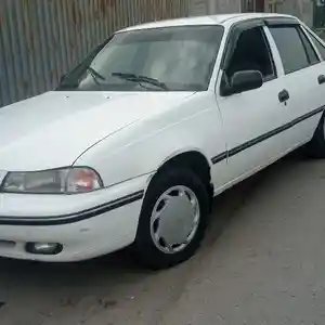 Daewoo Nexia, 1996