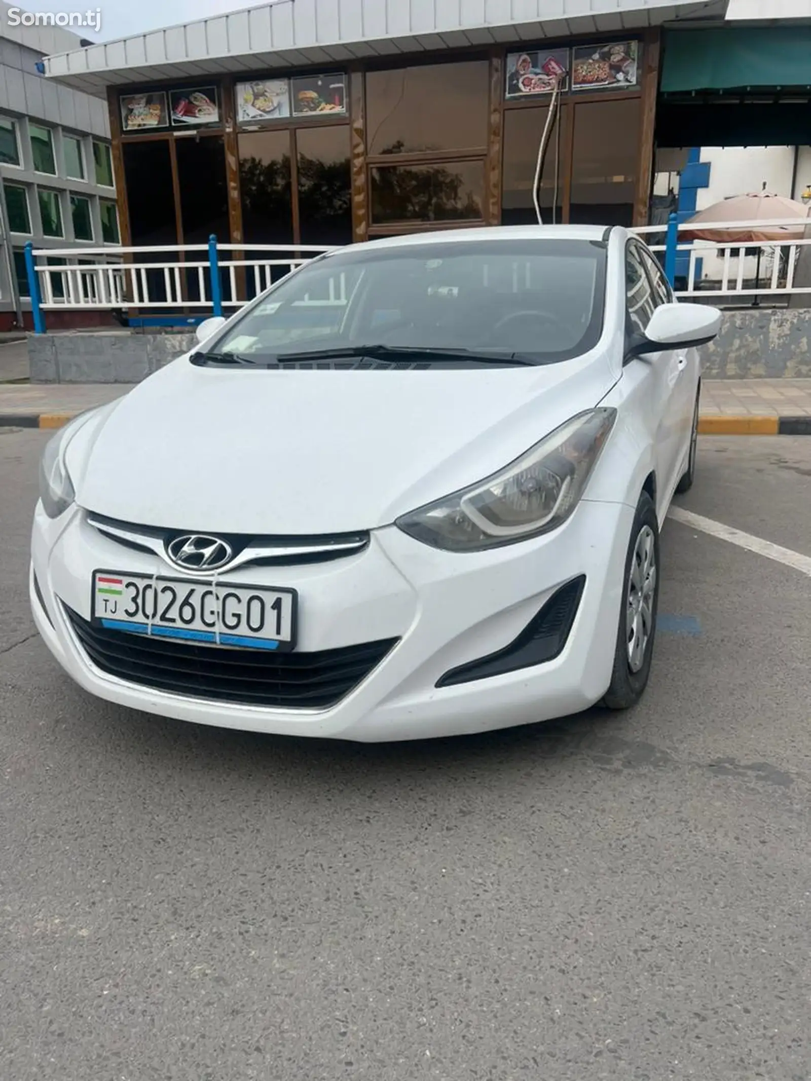 Hyundai Elantra, 2016-3