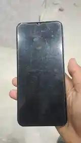 Телефон Realme-2