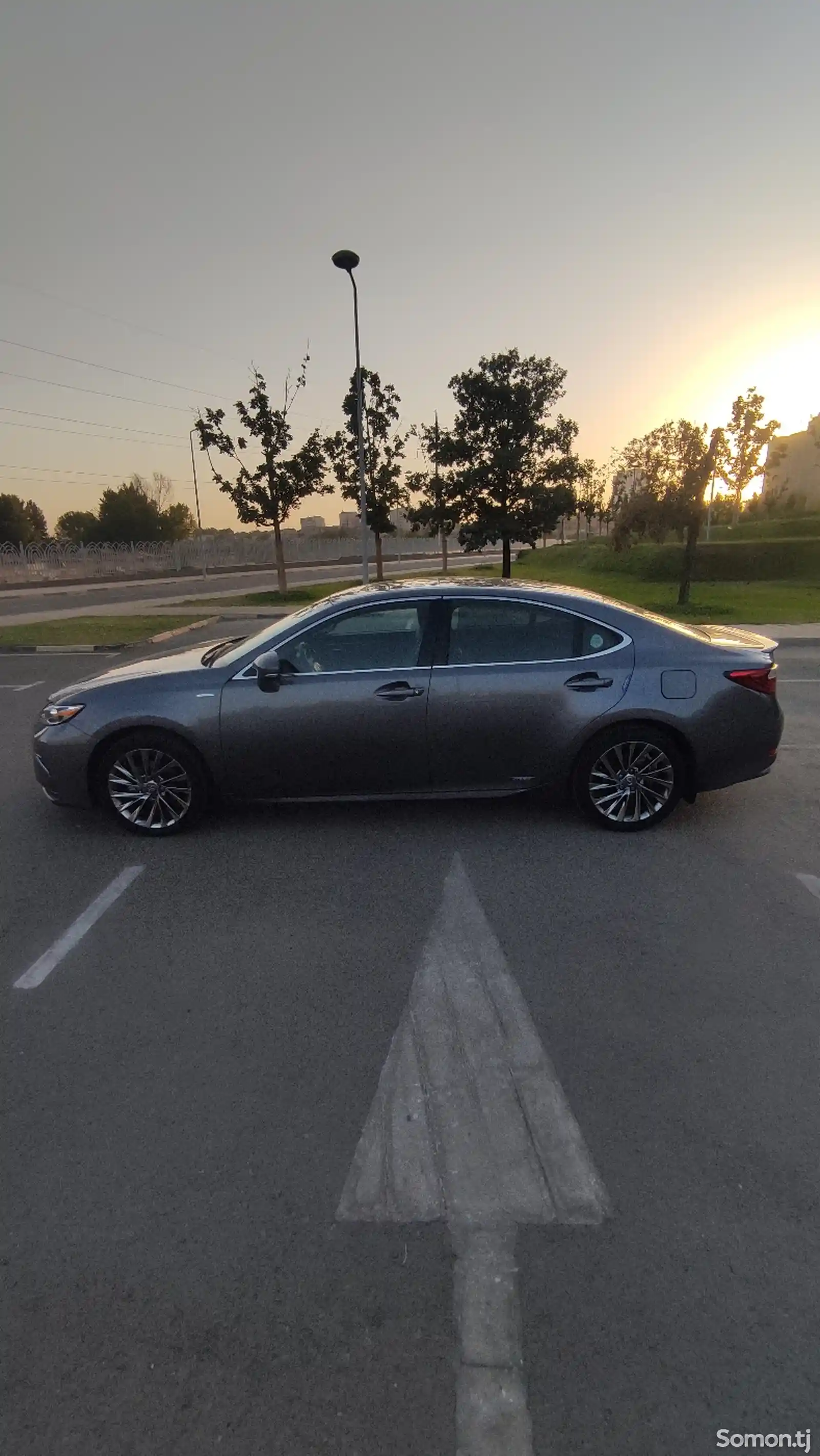 Lexus ES series, 2015-3