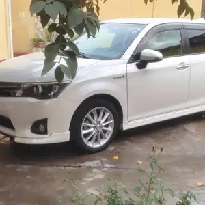 Toyota Fielder, 2015