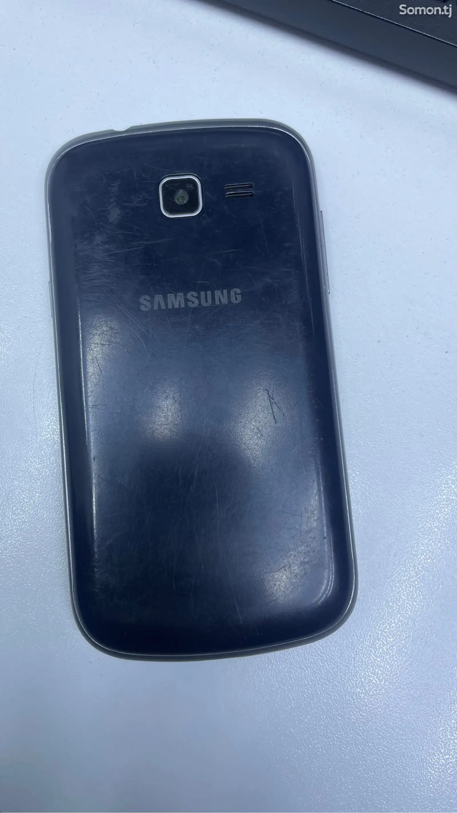 Телефон Samsung-1