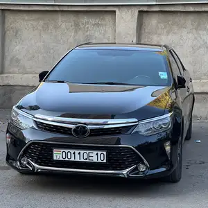 Toyota Camry, 2015